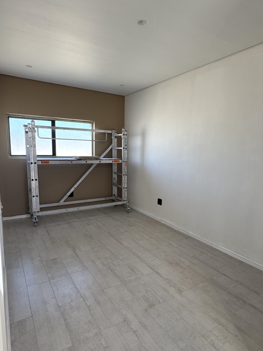 4 Bedroom Property for Sale in Sandown Western Cape